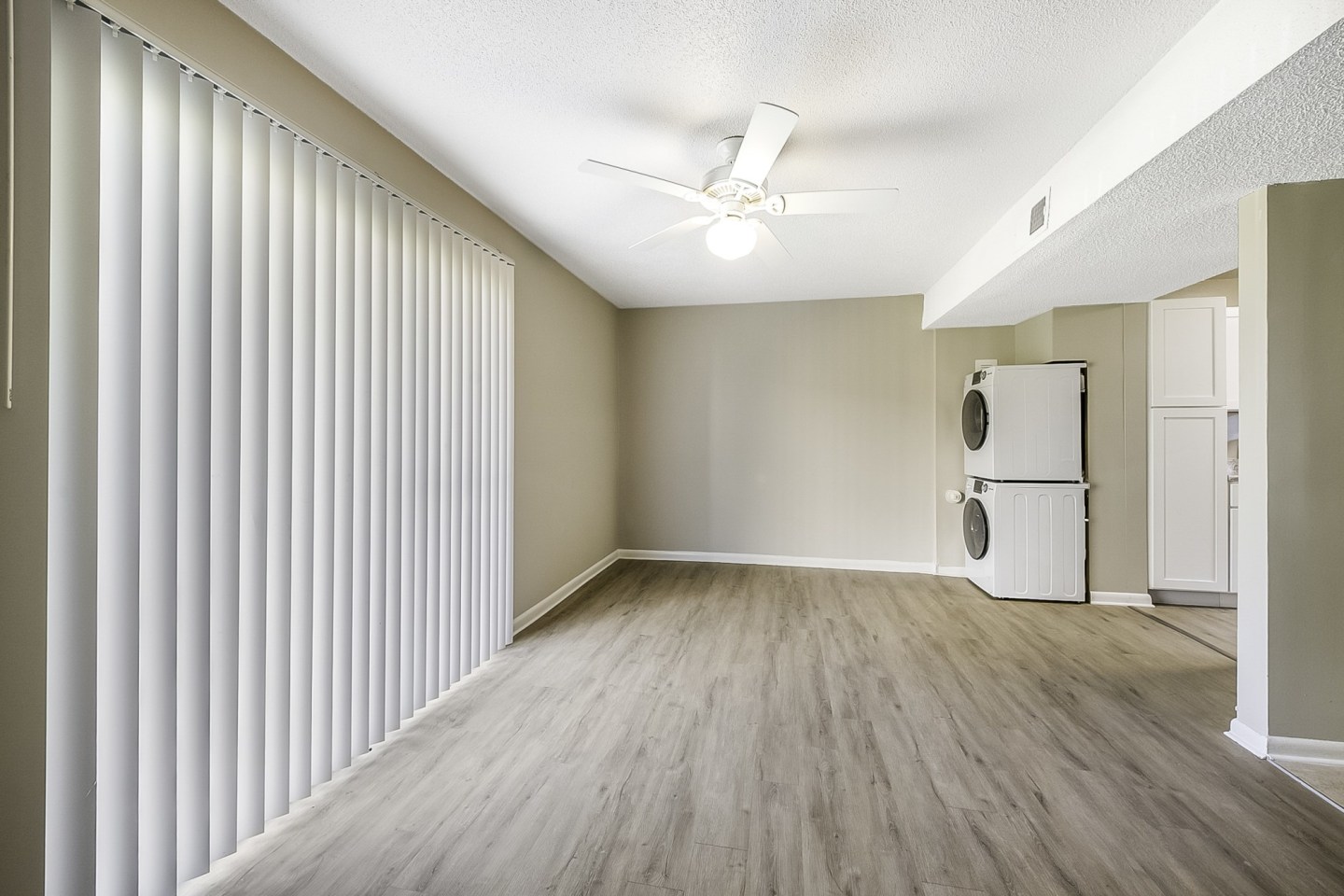 Pine Ridge Apartments Image 17