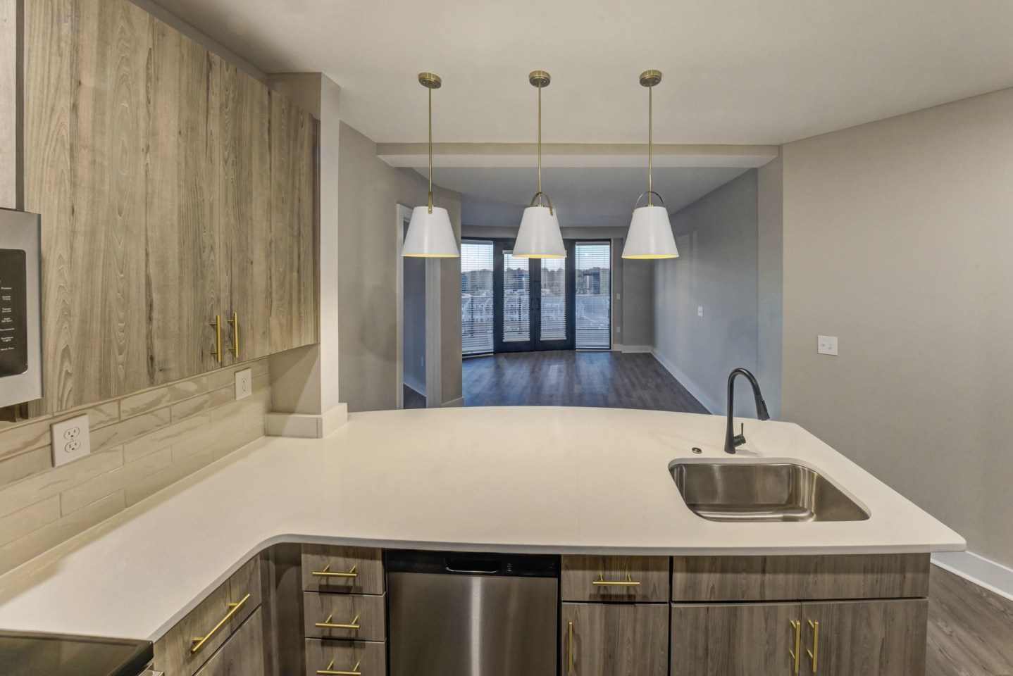 The Pinnacle on 31st Street Image 23