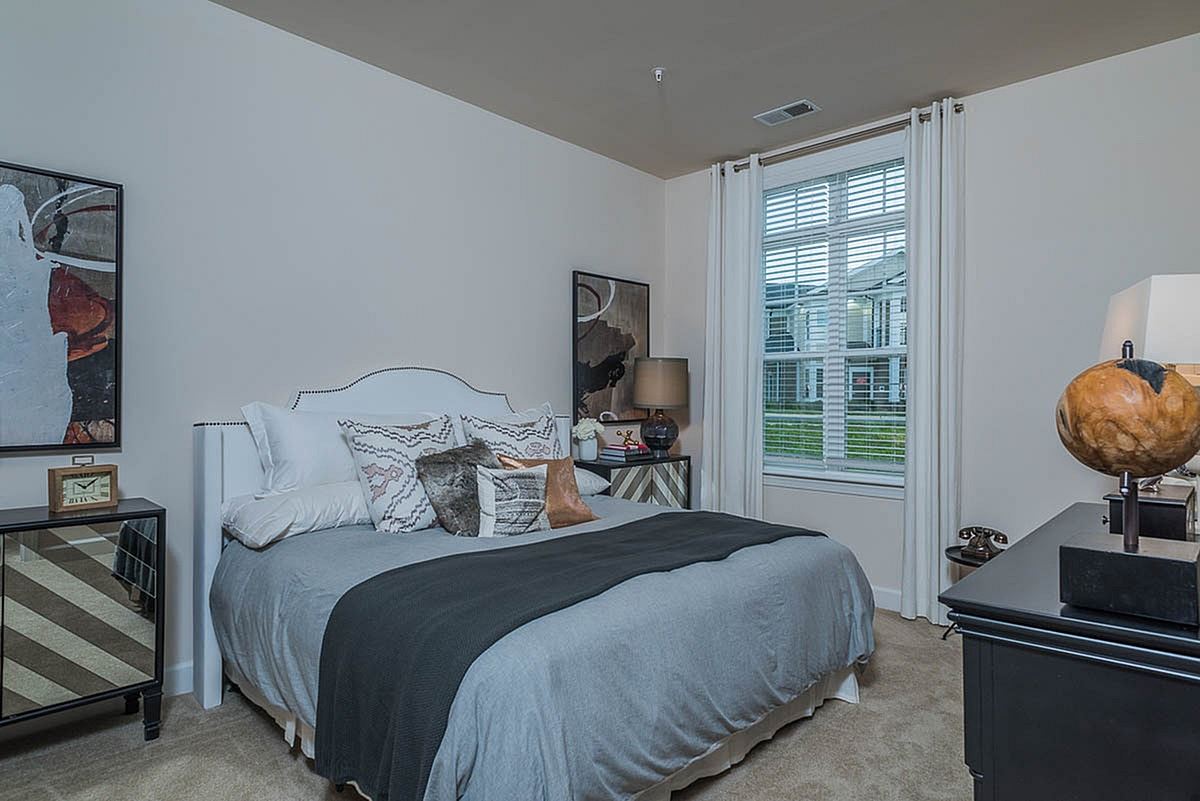 Abberly Waterstone Apartment Homes Image 7