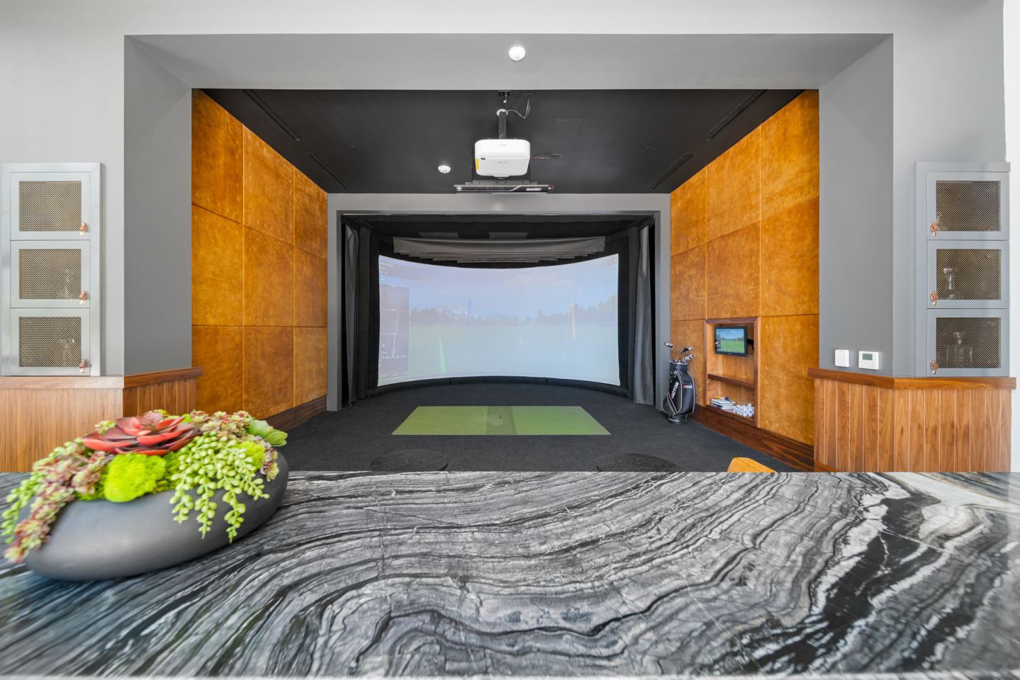 Halcyon House Image 79