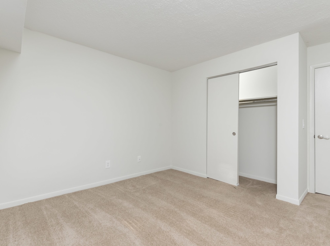 Roxalana Hills Apartments Image 22