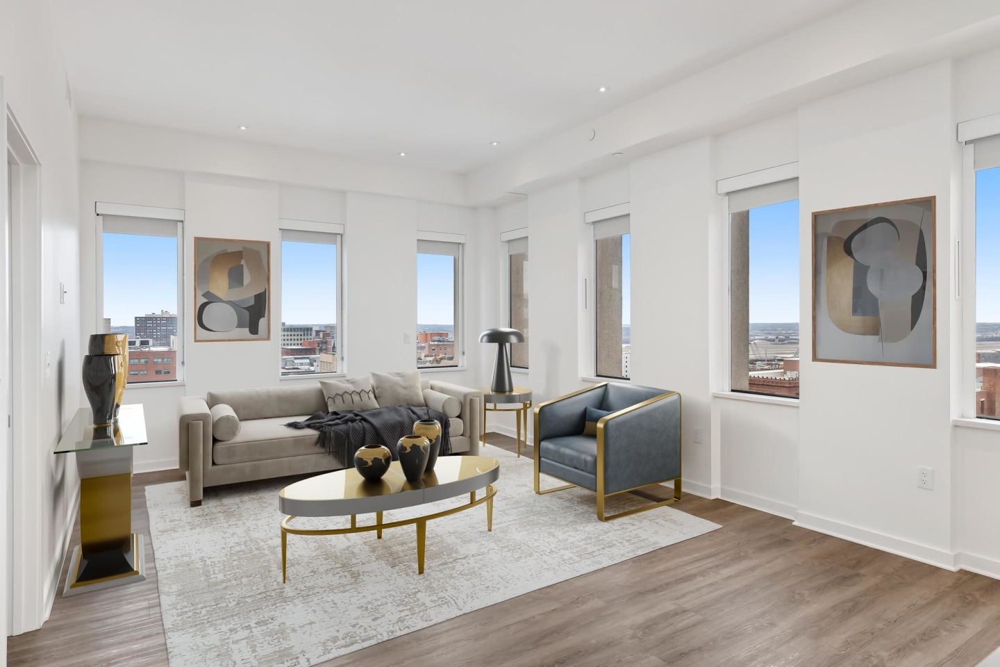Sky on Main Luxury Apartments Image 4