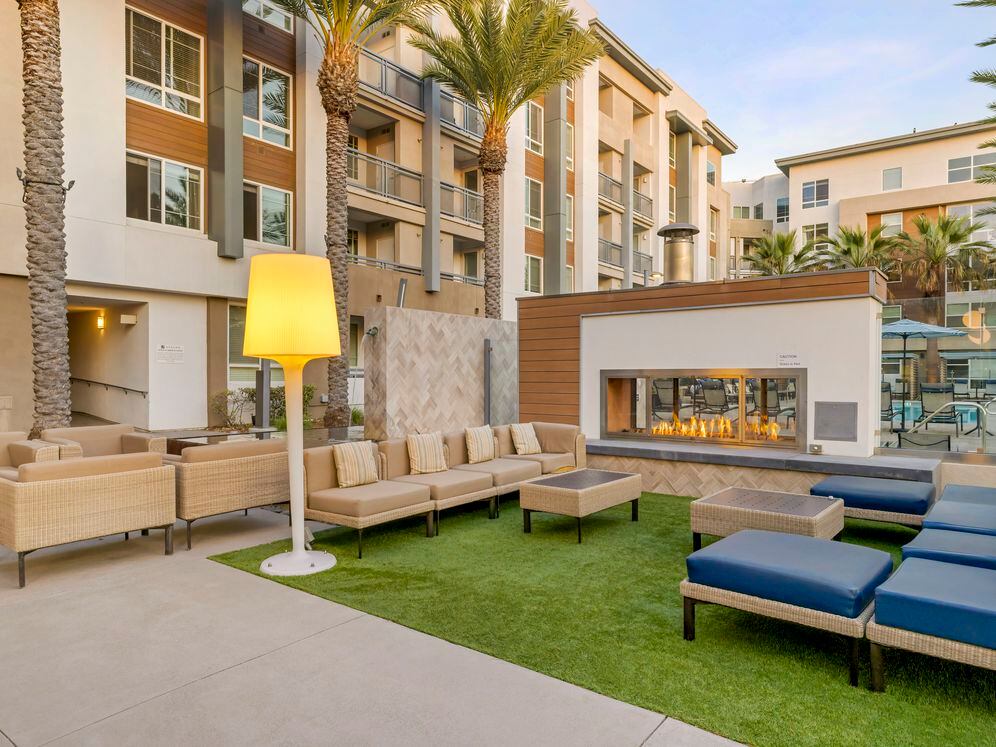 Avalon Irvine Image 34