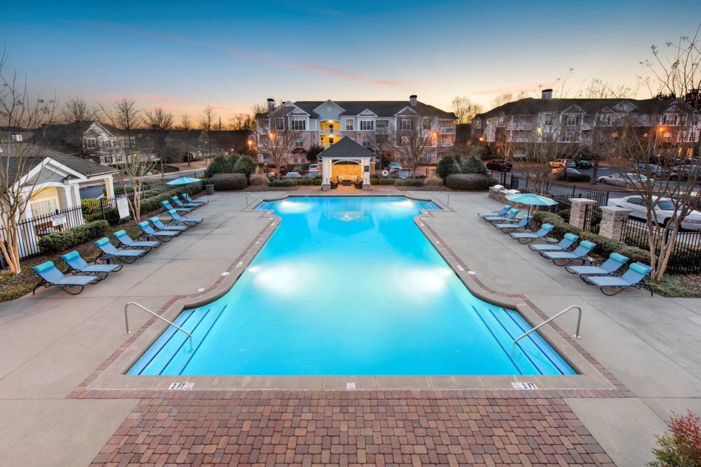 Pointe at Suwanee Station Image 11