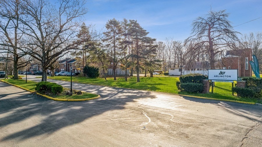 Arlington Village Image 18