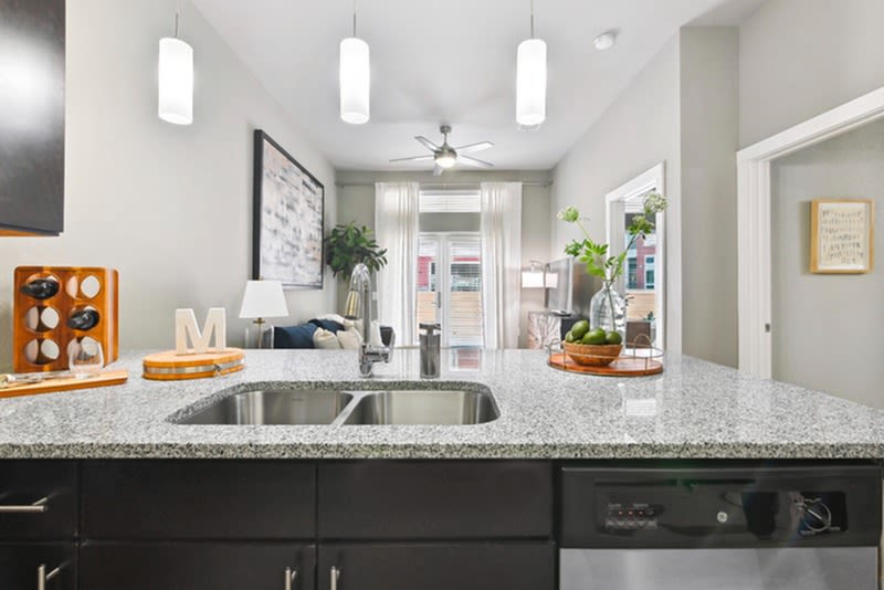 Moda Luxury Apartments Image 20