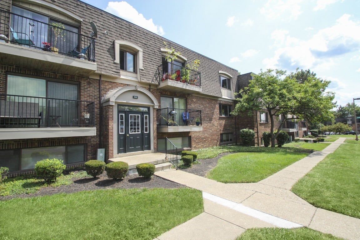Village East Image 18