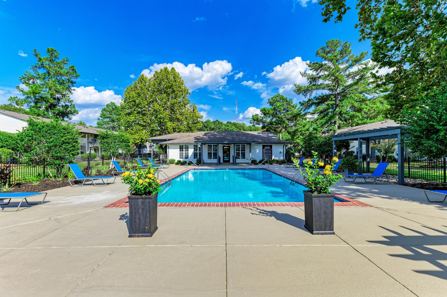 Arbor Walk Apartments Image 33