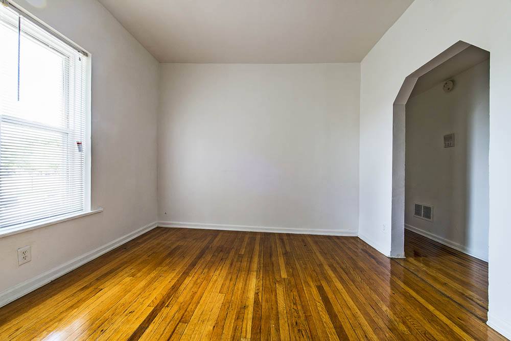 3650-54 W 18th Image 7