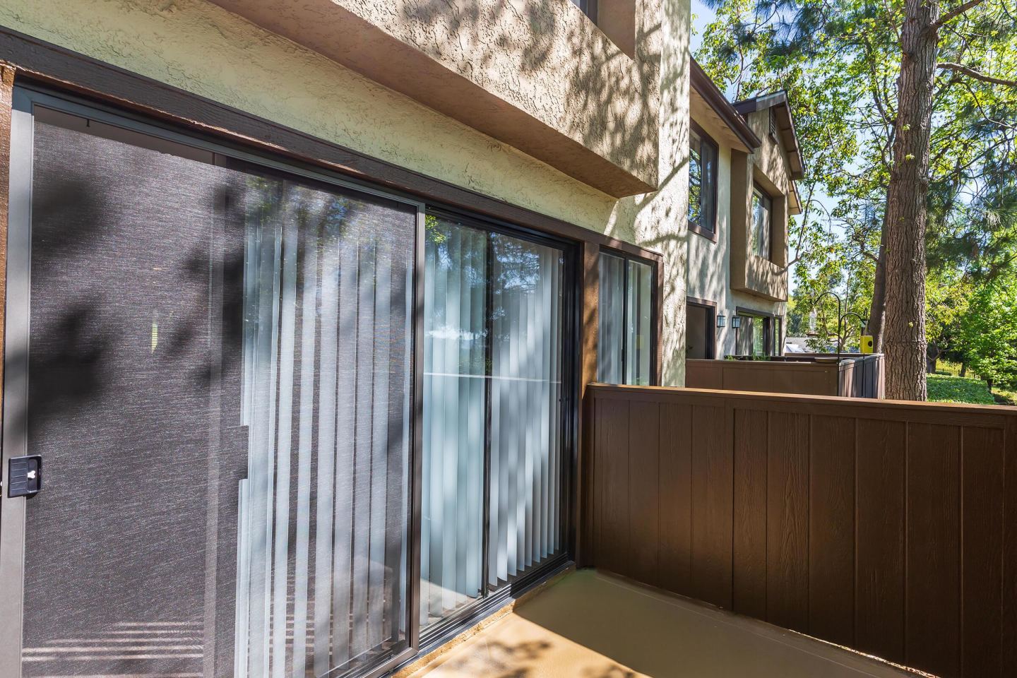 Emerald Court Apartment Homes Image 16