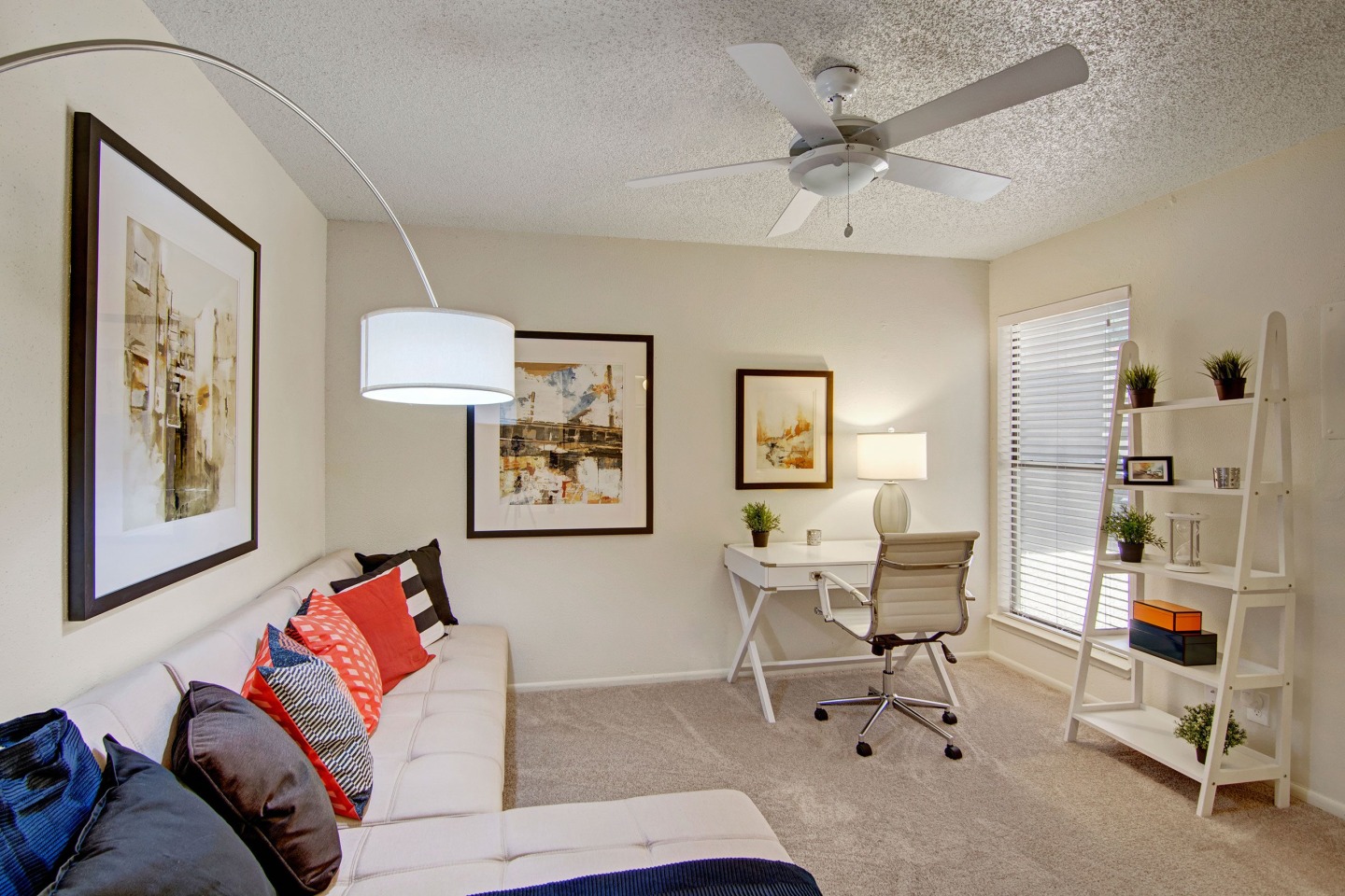 Motif Apartment Homes Image 11
