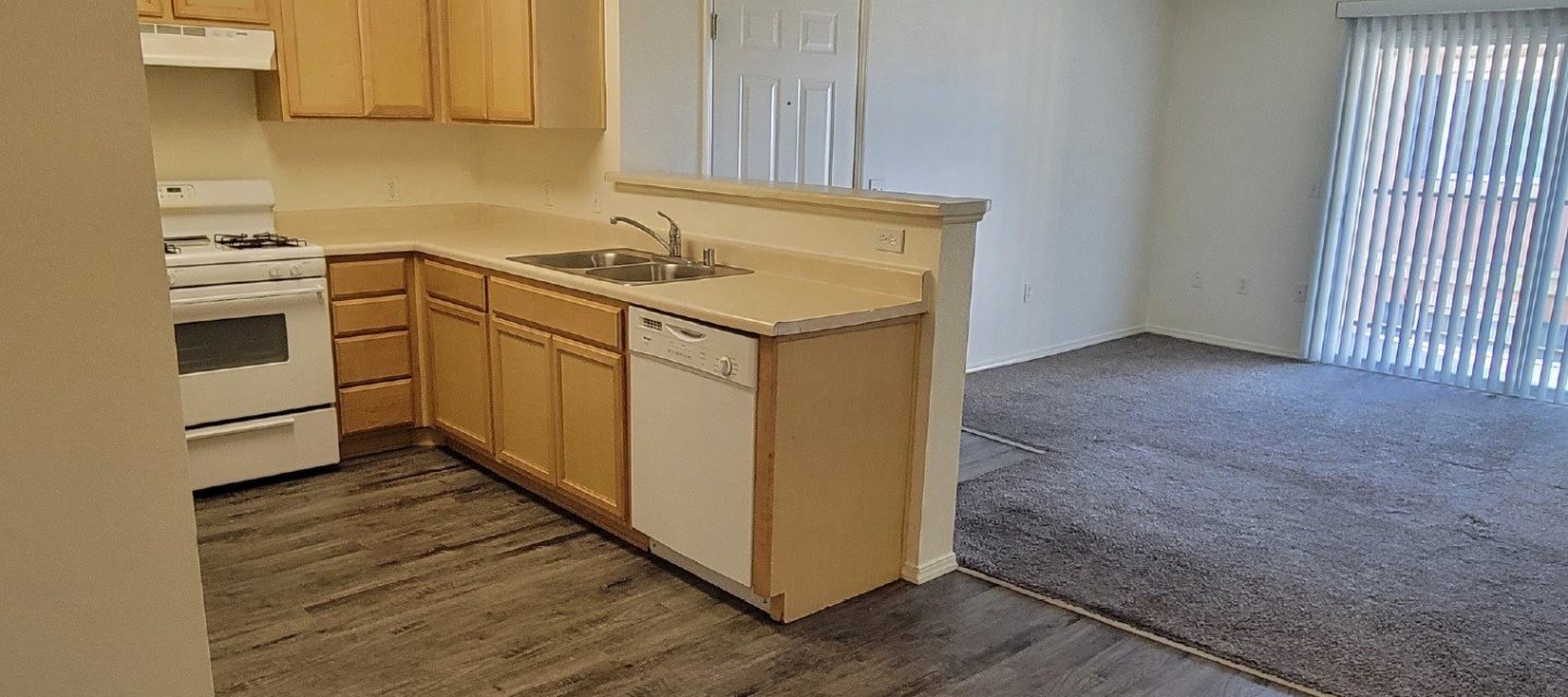 Larkspur Village Apartments Image 27