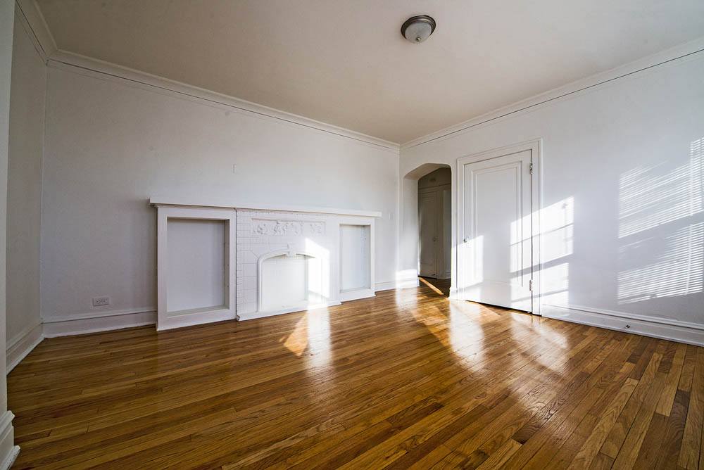 1704 W 77th St Image 22