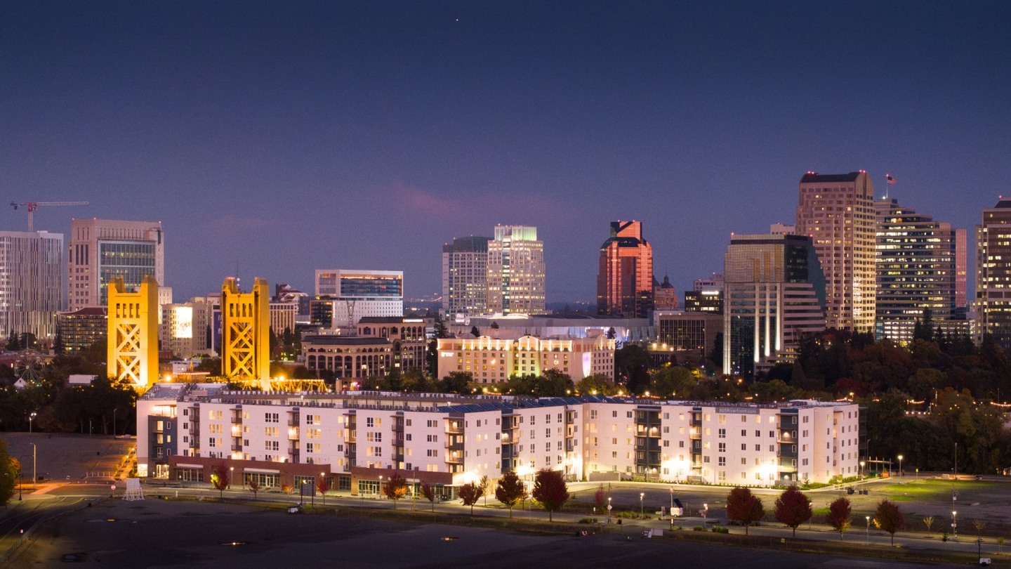 805 Riverfront Image 5