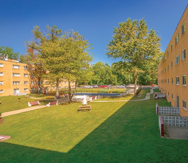 Atrium Apartments Image 5