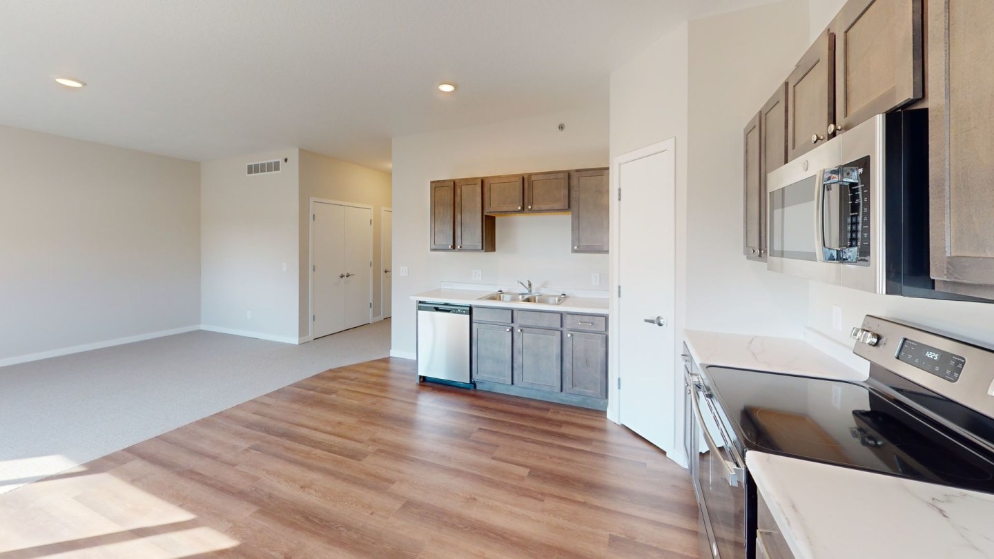 Boulevard Apartments & Townhomes Image 34