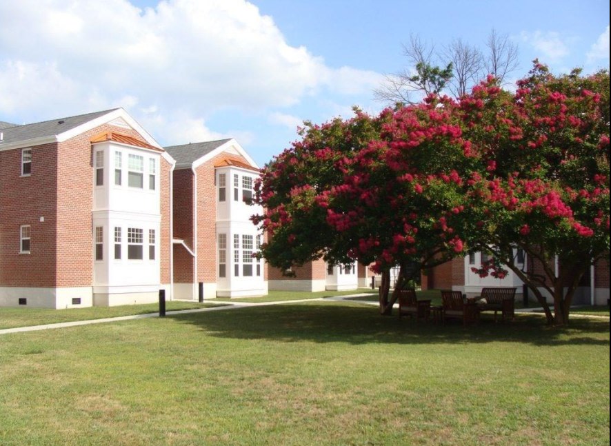 Riverpoint Court Image 8