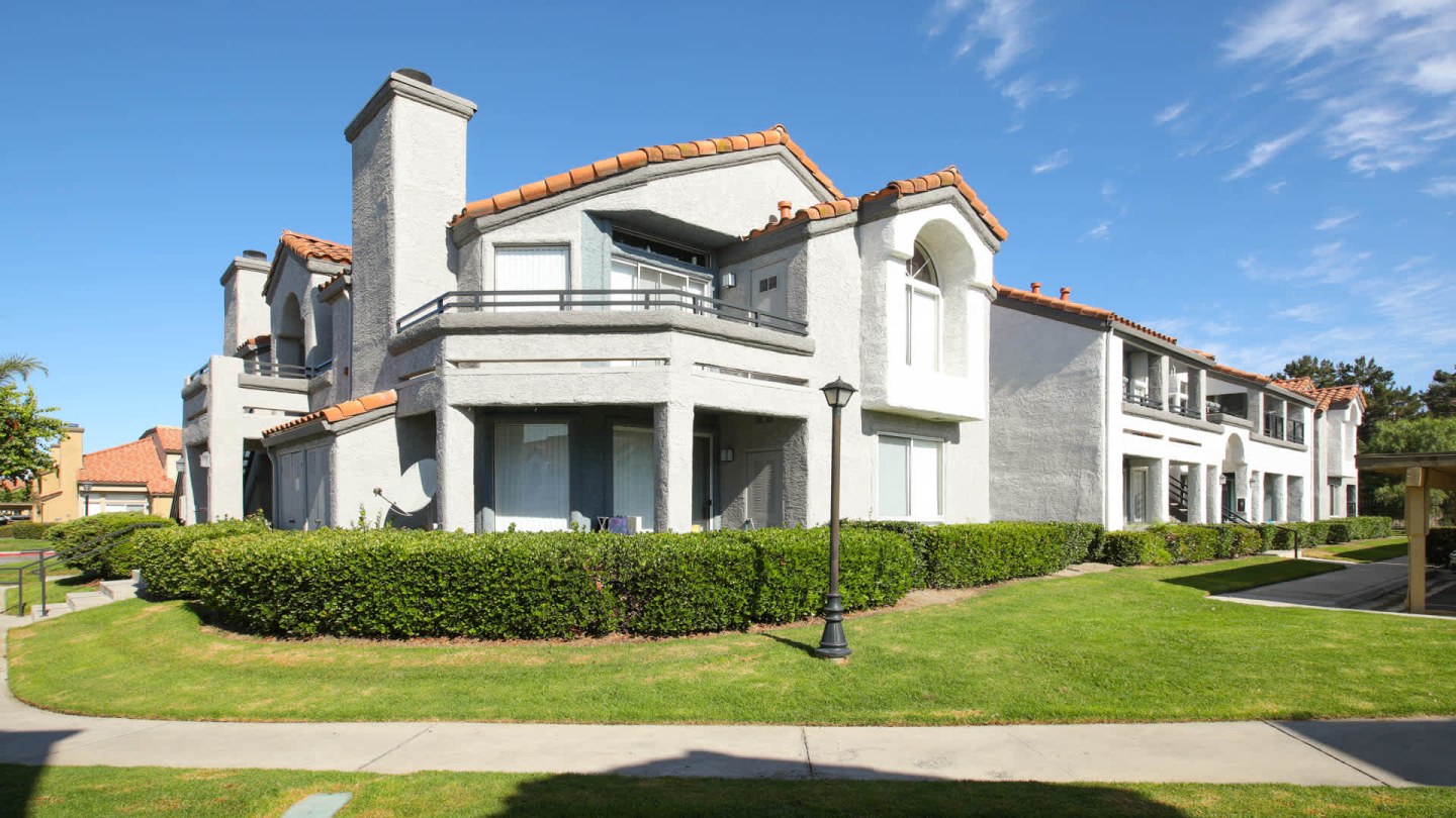 Vista Del Lago Image 4