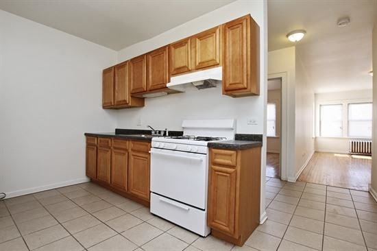 6401 S Maplewood Ave Image 3