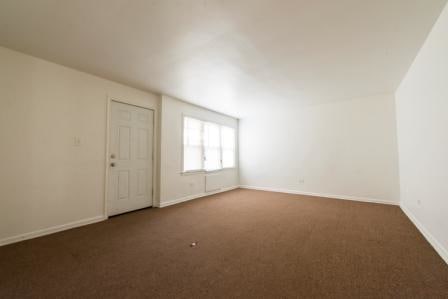 7901 S Paxton Image 3