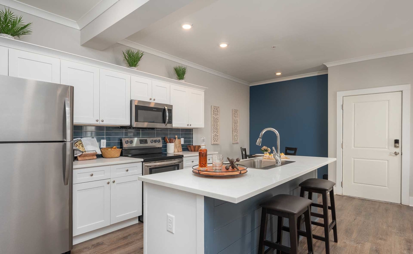 Paragon Luxury Apartments Image 1