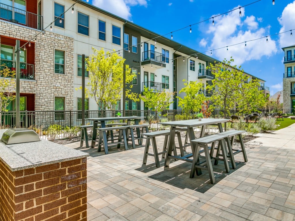 Sagemont Luxury Living Image 65
