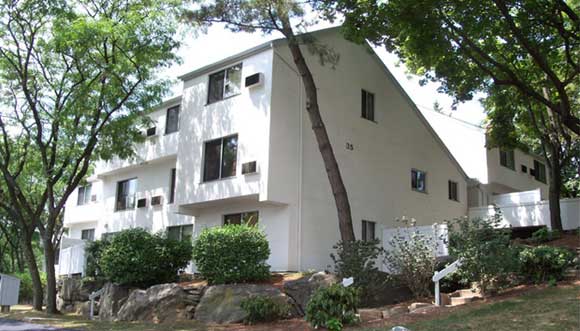 Putnam Green Image 1