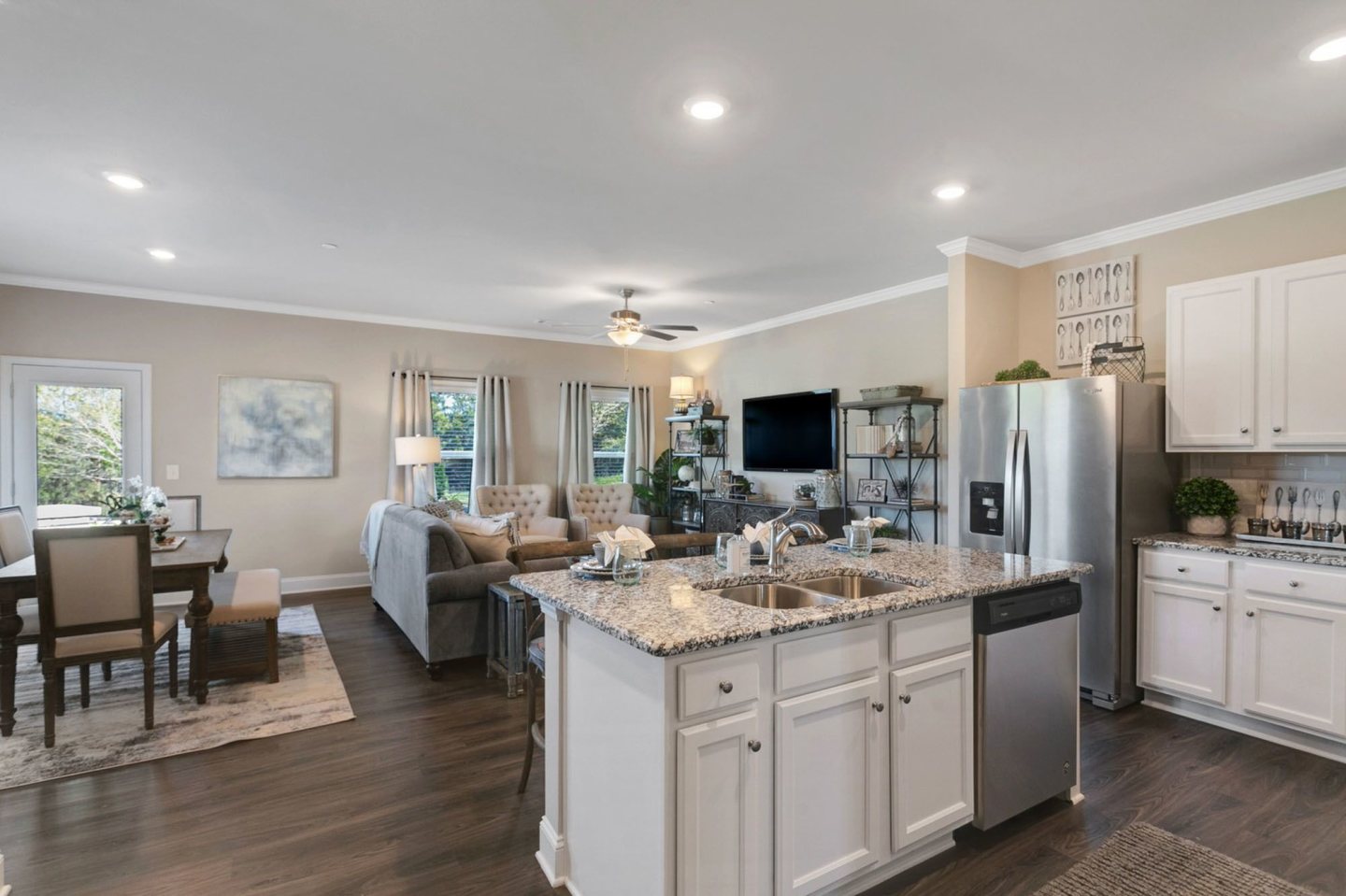 Residences at the Bluffs - Homes for Rent Image 6