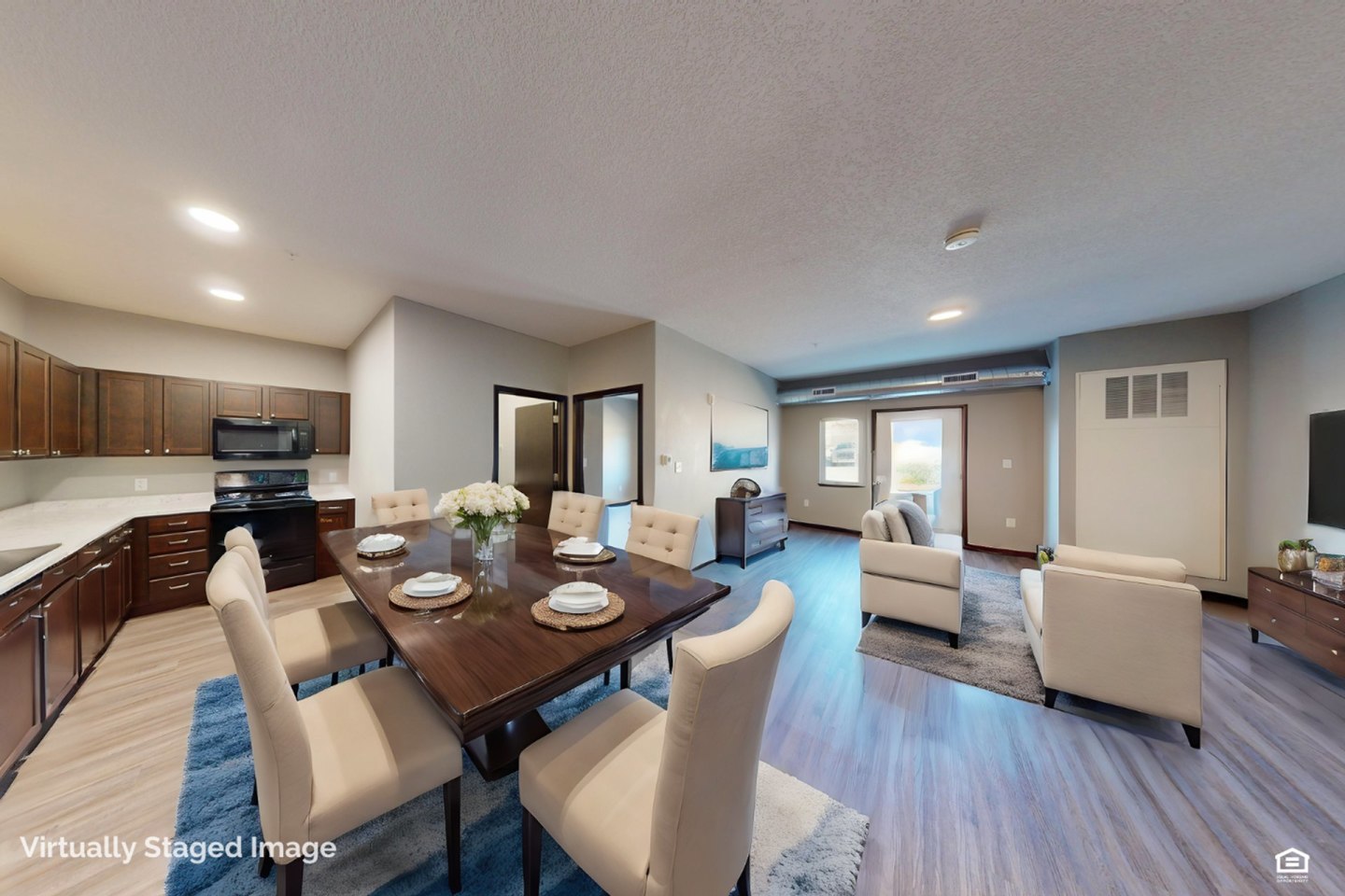 The River Apartments Image 12