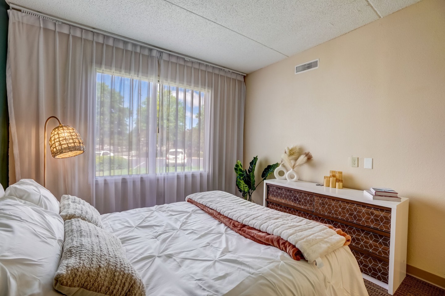Vivo Living Raleigh I Image 23