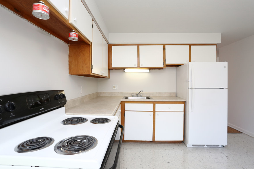 Meadoway Gardens Image 9