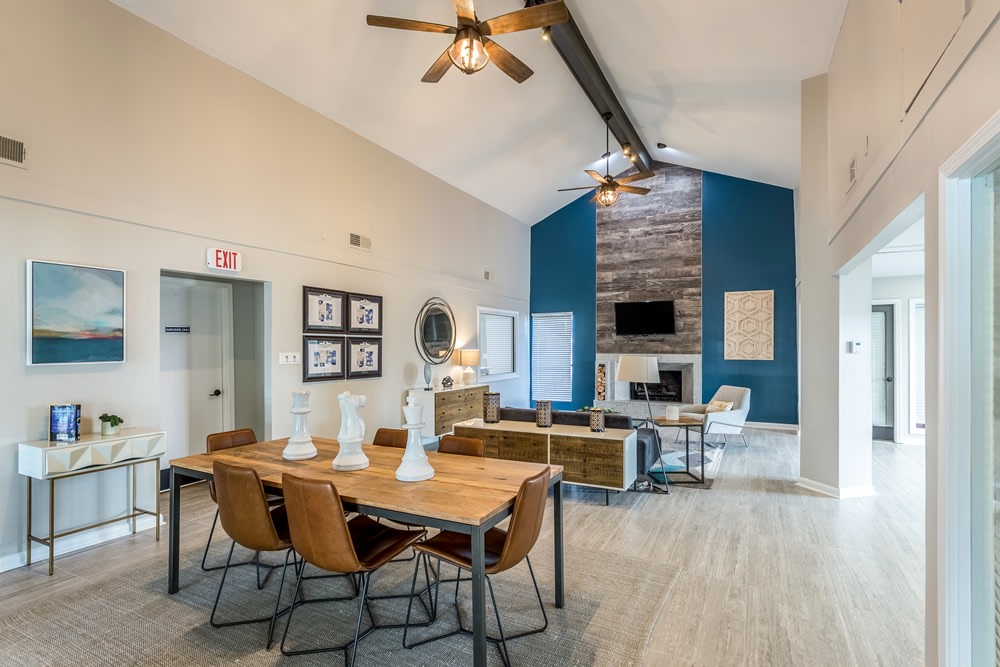 Poplar Place Townhomes Image 3