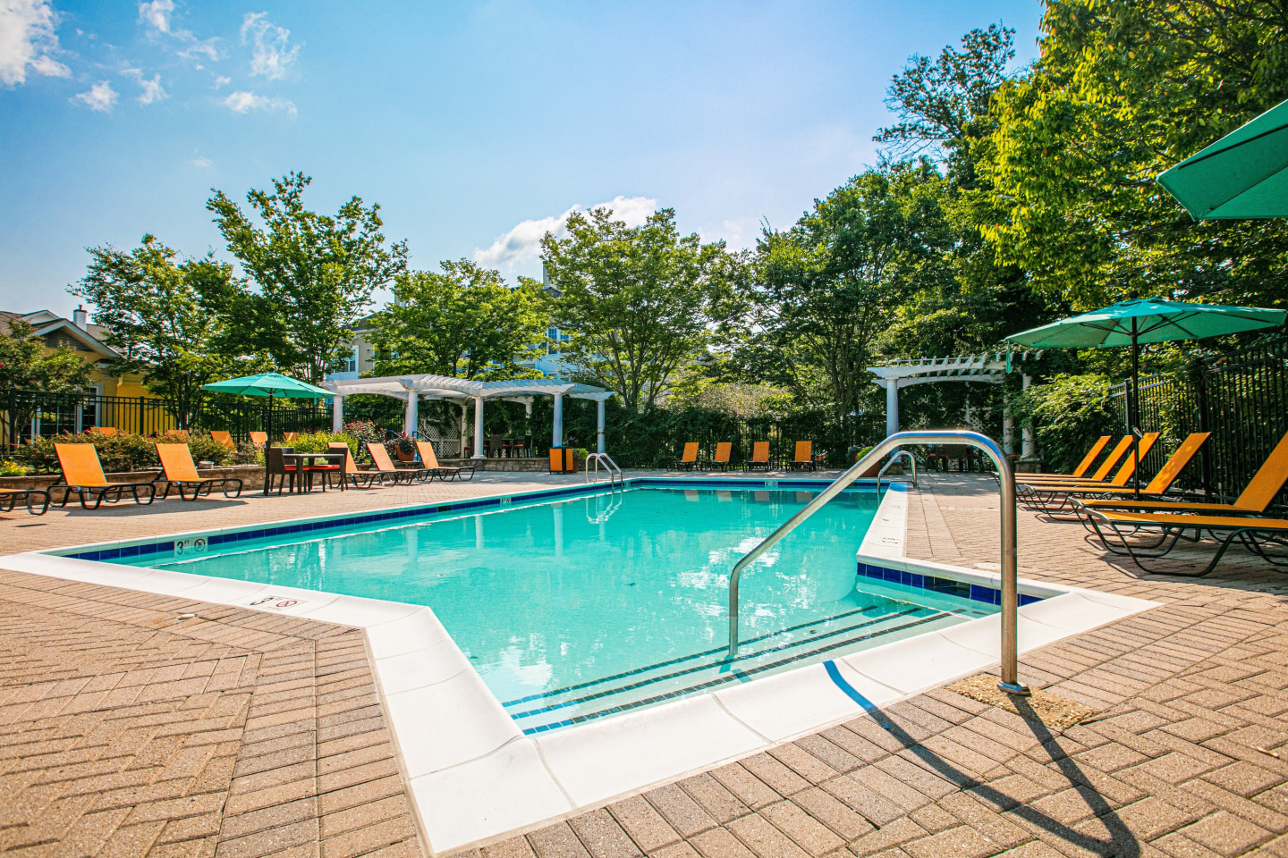 Broadlands Luxury Apartments Image 18