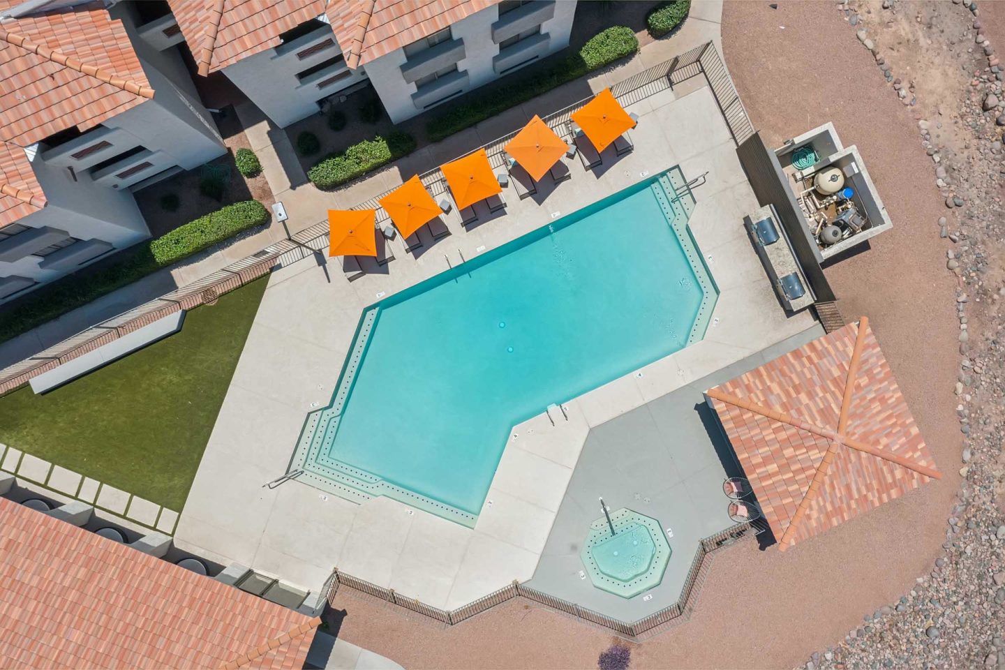Twin Palms Image 45