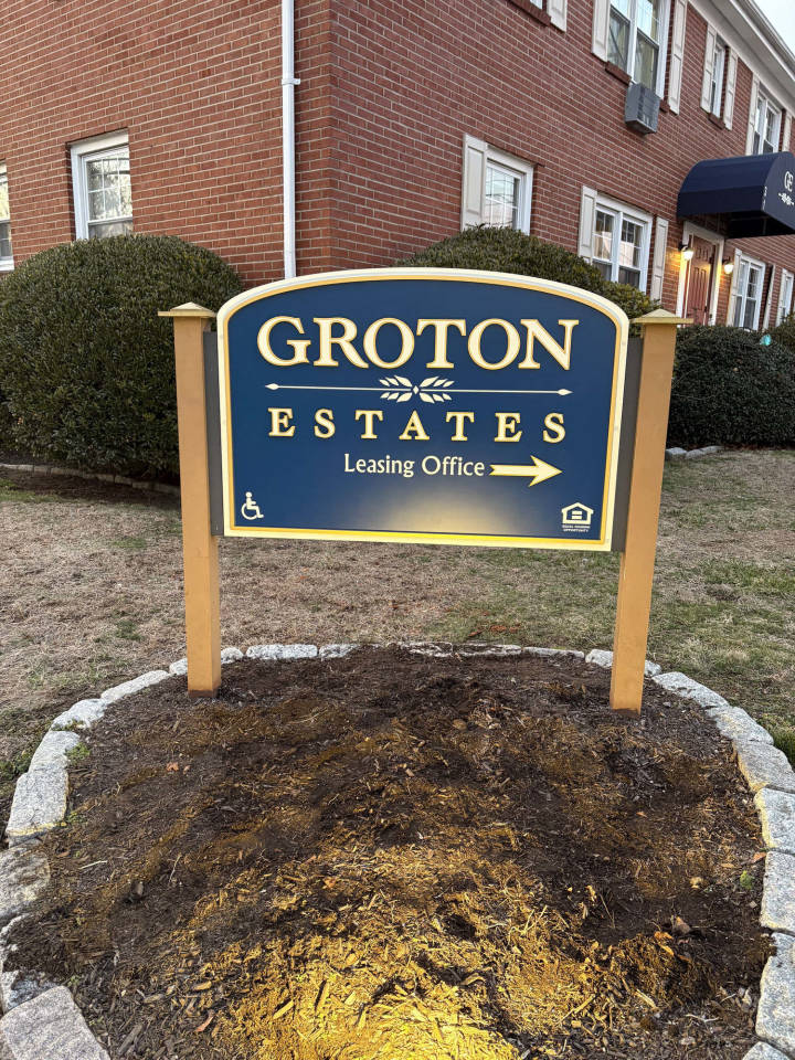 Groton Estates Image 13