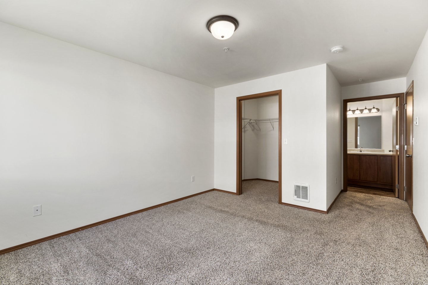 Mirabolante Apartments Image 13