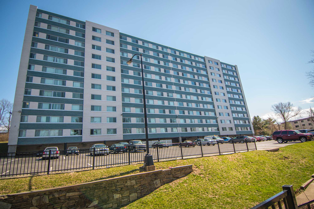8600 Apartments Image 40