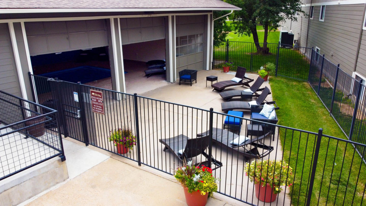 Bear Valley Village Apartments Image 4
