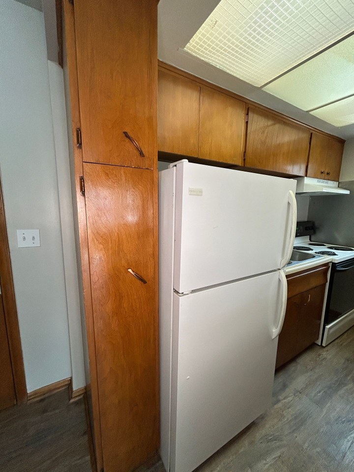 424 W 24th Street Image 3