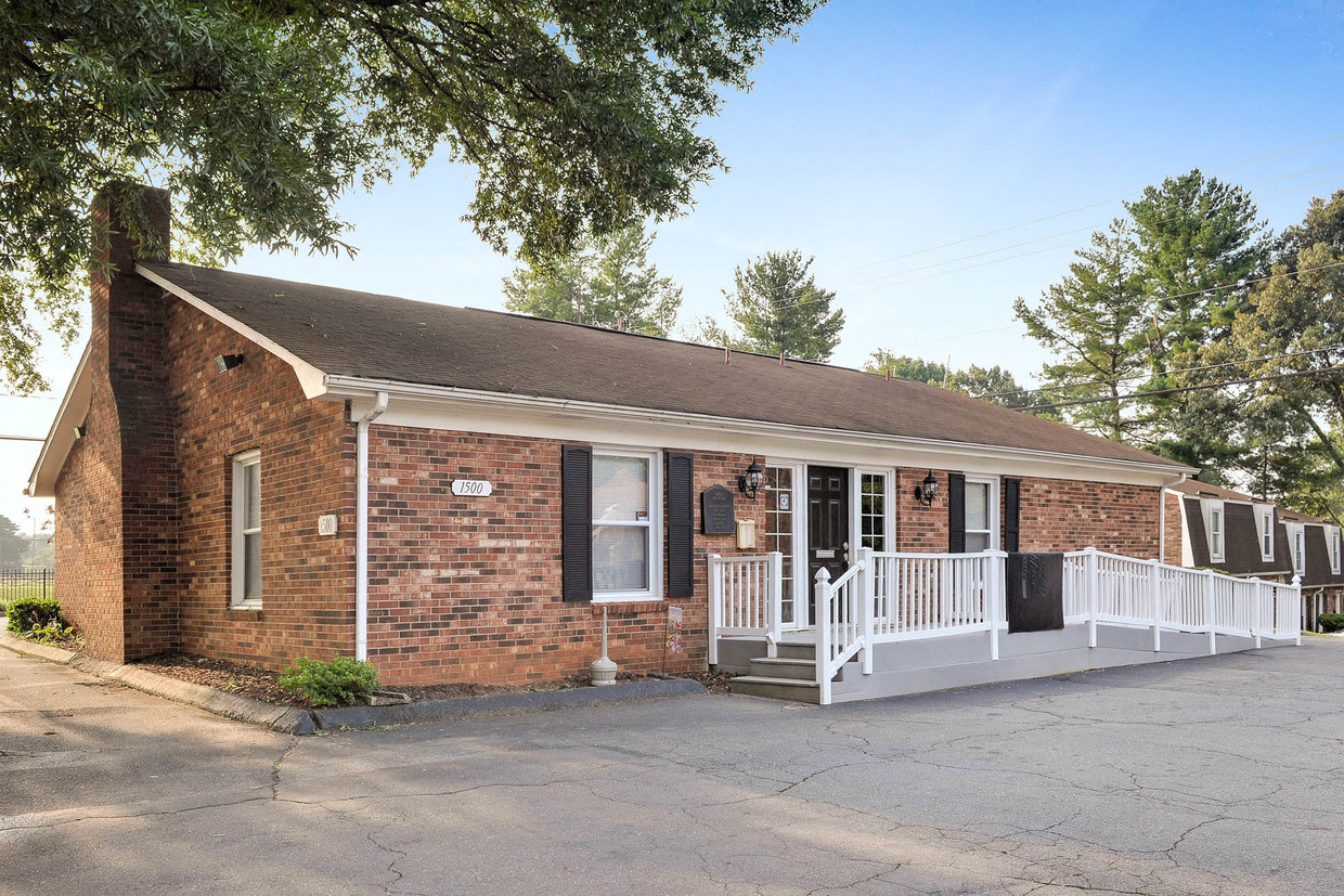 Twin City Townhomes Image 17