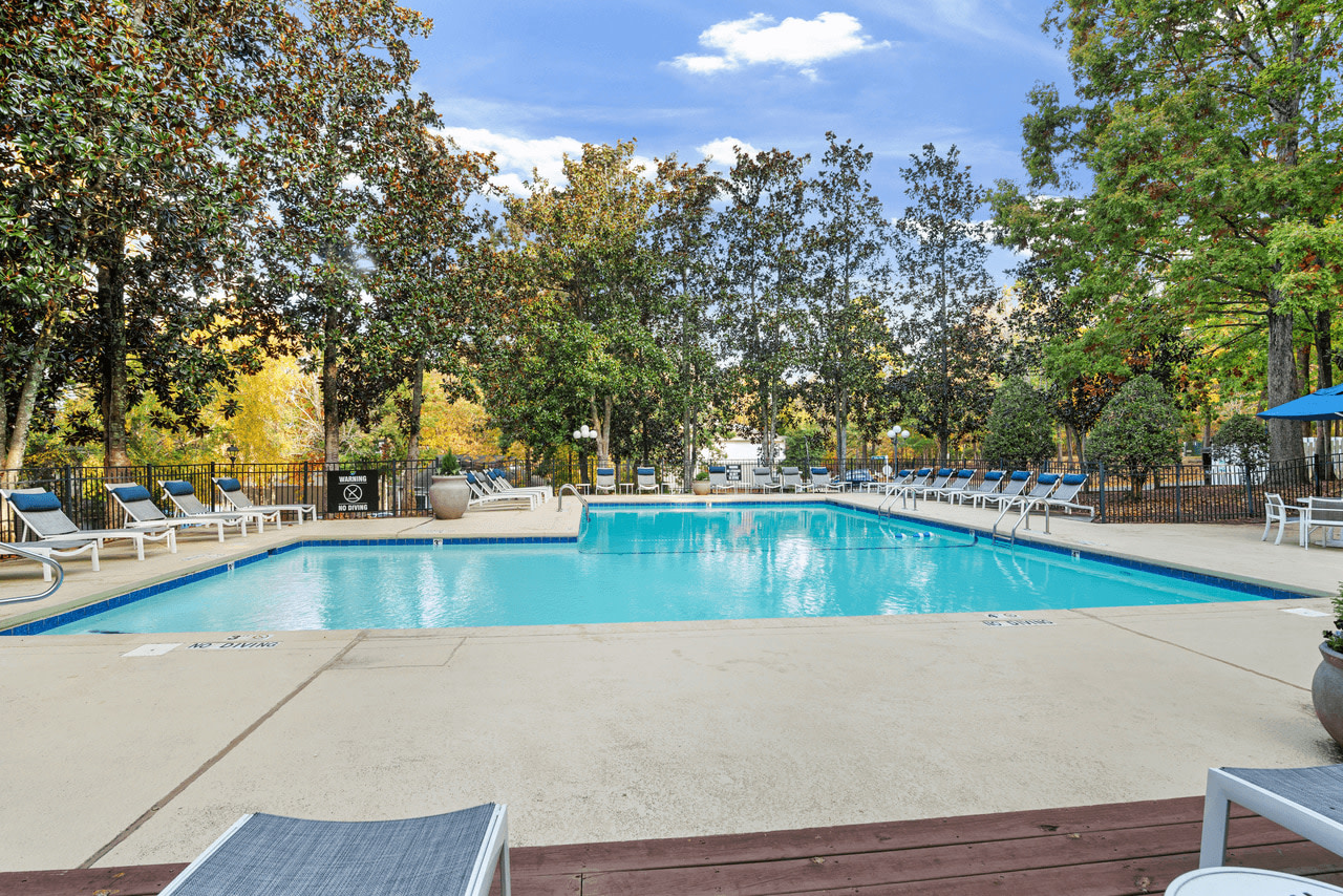 Oak Hollow Apartments Image 10