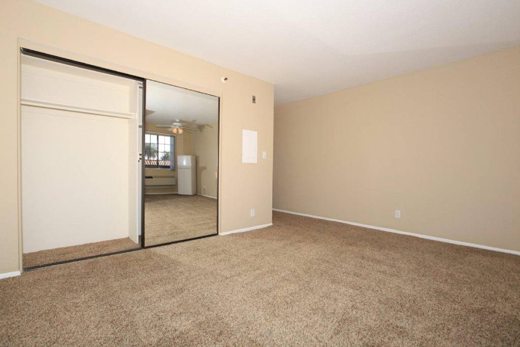 Savoy West Apartments Image 36