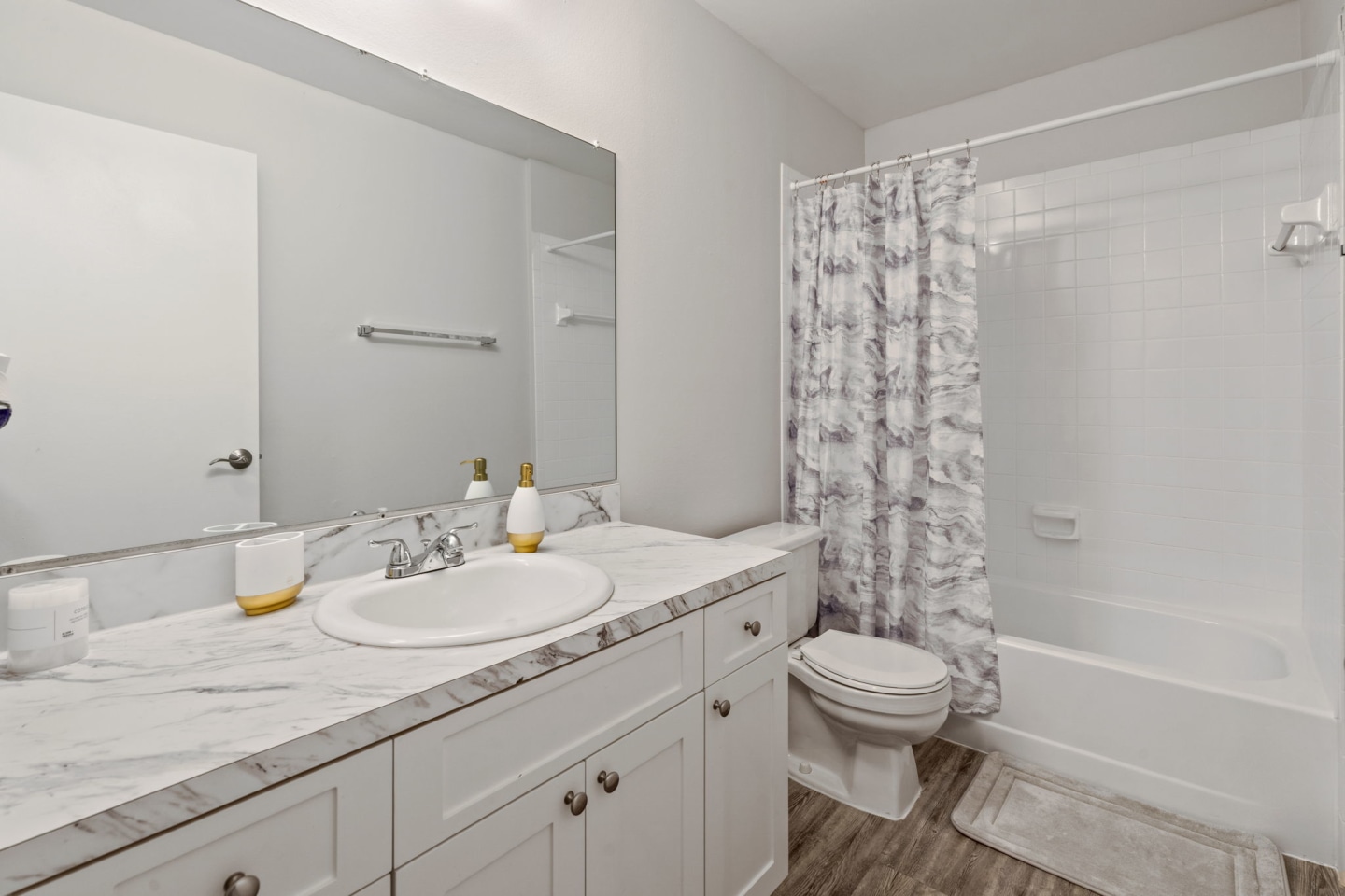 Diamond Oaks Villas Image 9