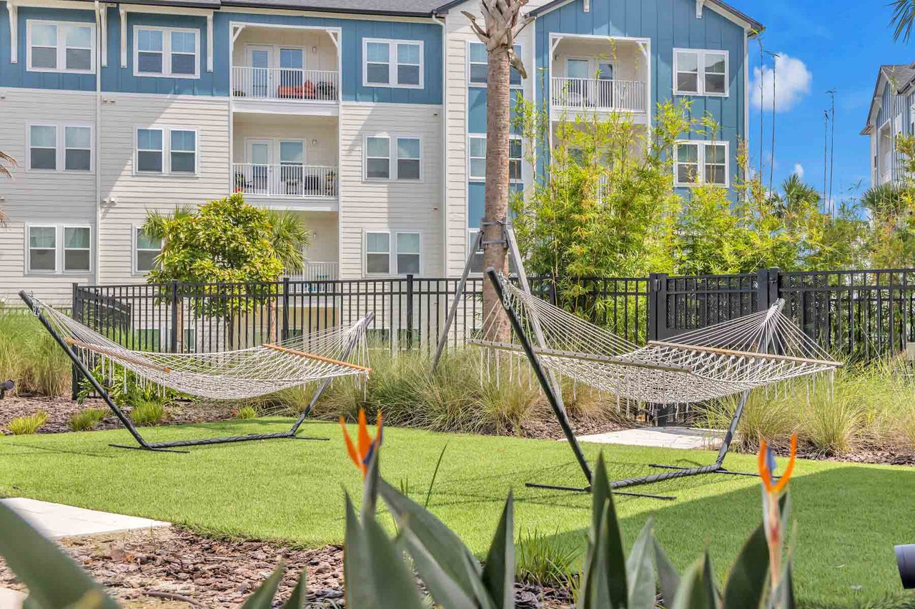 Trevesta Place Image 6