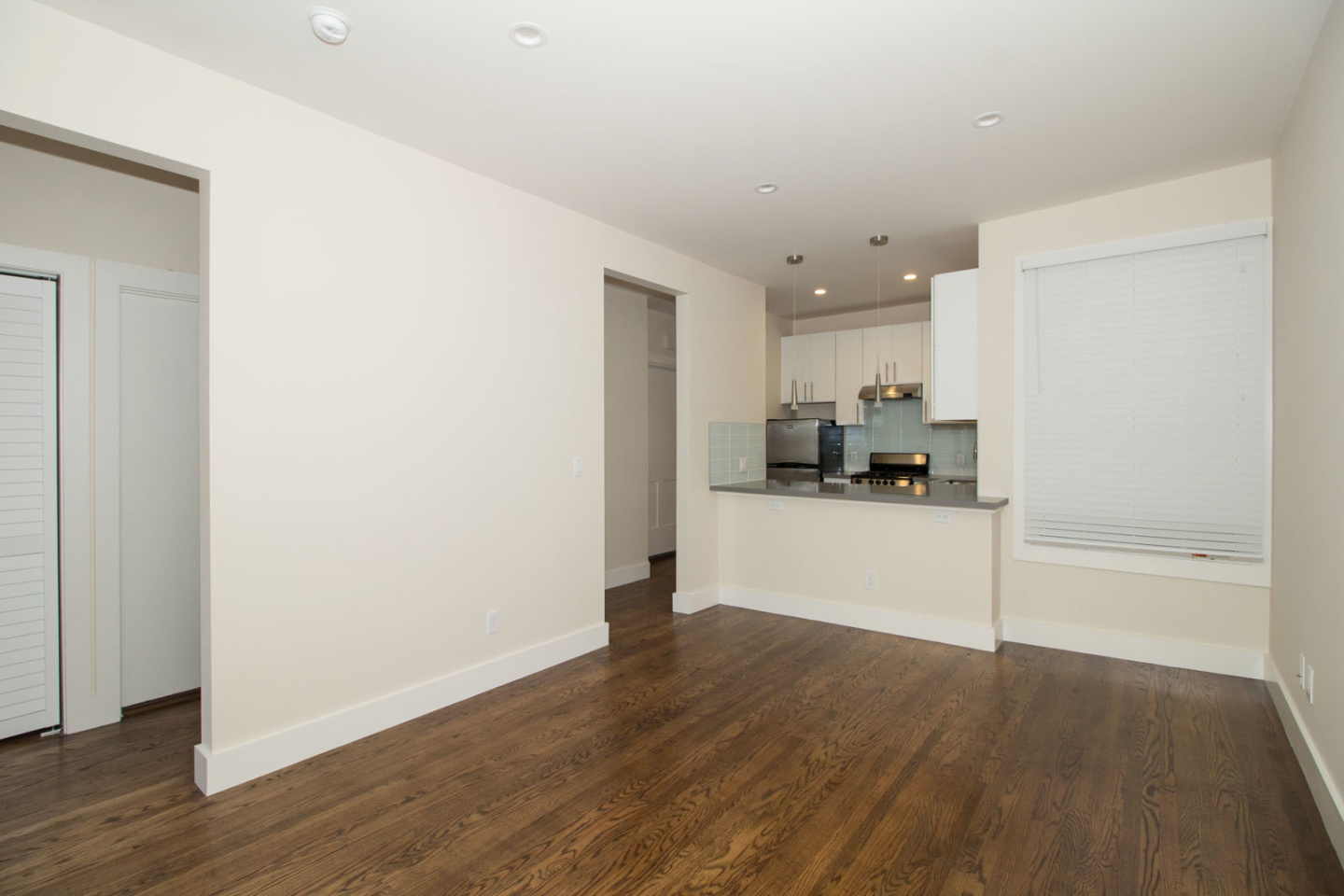 1424 Polk Image 6