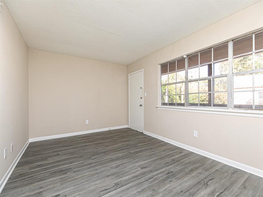 Monarch Villas Image 27