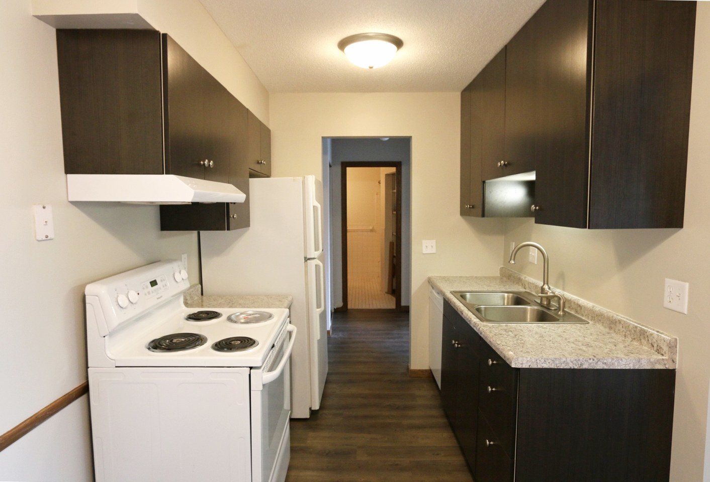 Edina Manor Image 21
