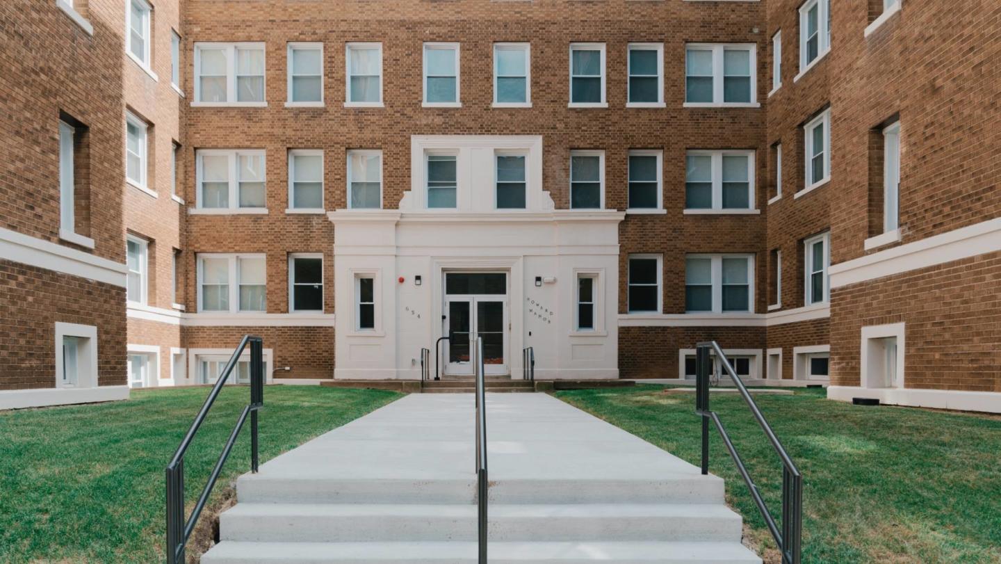 Howard Manor - Affordable Housing Image 2