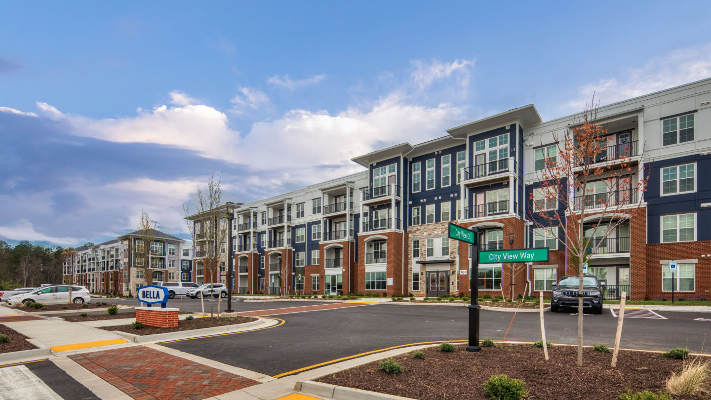The Bella at Westchester Image 30