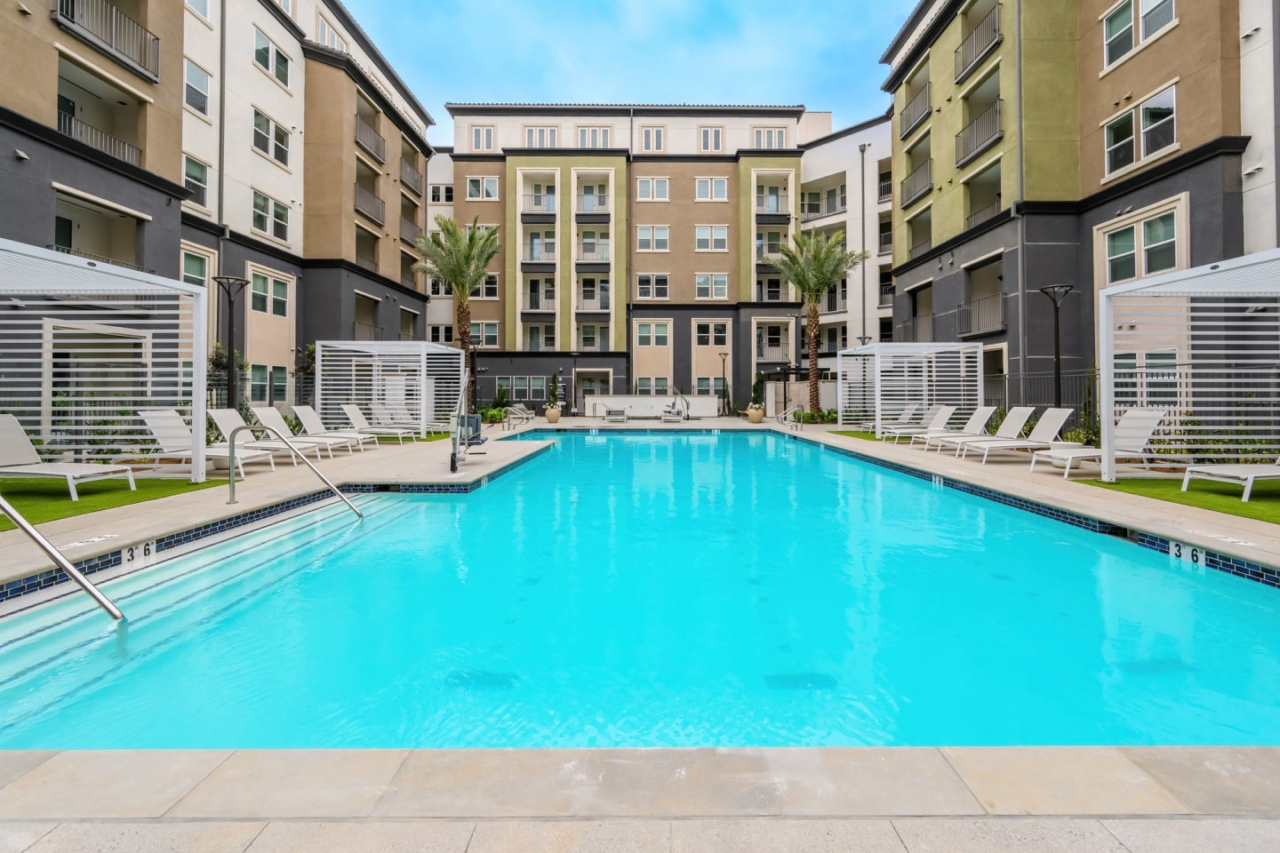 Enzo Apartments Image 23